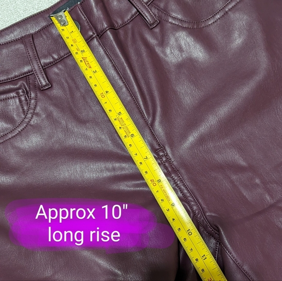 Reitmans size 4 BNWT wine coloured, clossic pleather style pants - Picture 6 of 16